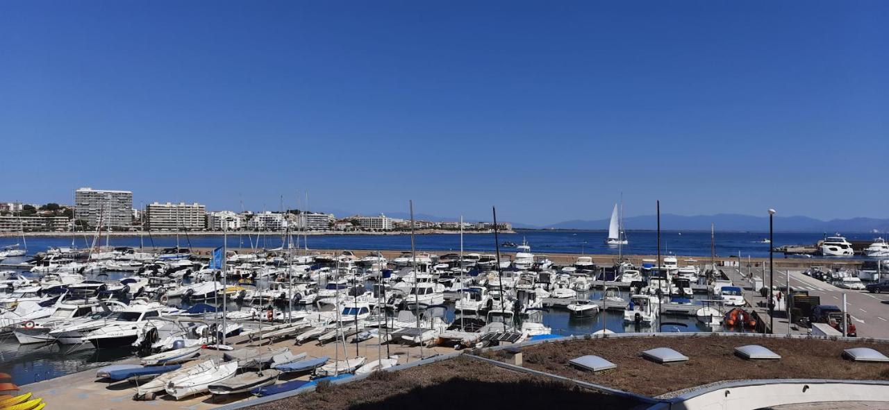 Precioso Apartamento En Primera Linea De Mar L' Escala Exteriör bild